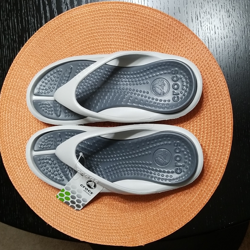Crocs Athens Pearl/Charcoal Flip Flops Women's Size 8/Men's Size 6  NWT